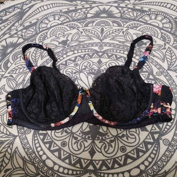CACIQUE Floral Lace Bra Size 46c - Picture 1 of 8
